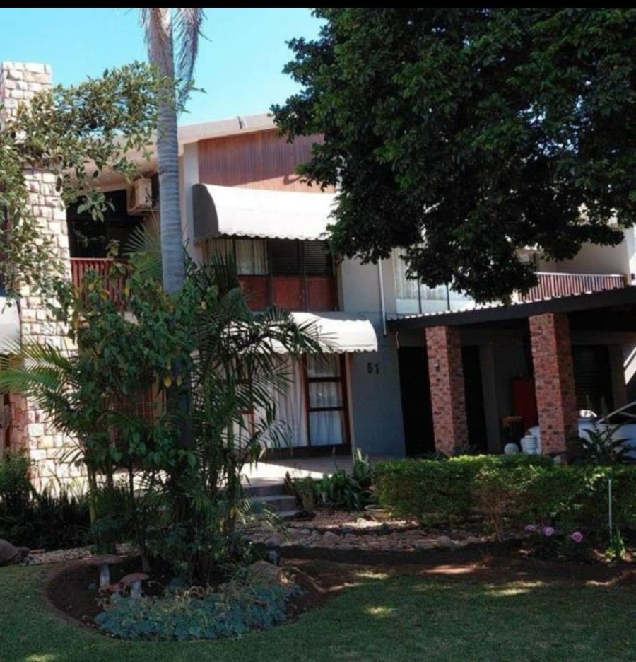 4 Bedroom Property for Sale in Bothasrus Eastern Cape